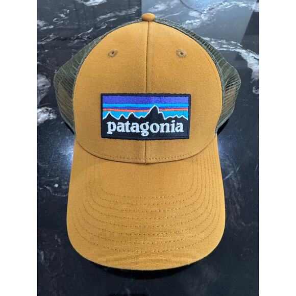 NEW Patagonia P-6 Logo LoPro Trucker Hat Hiking Unisex Talen Gold - Picture 3 of 6